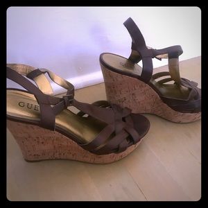 Guess Wedges size 8